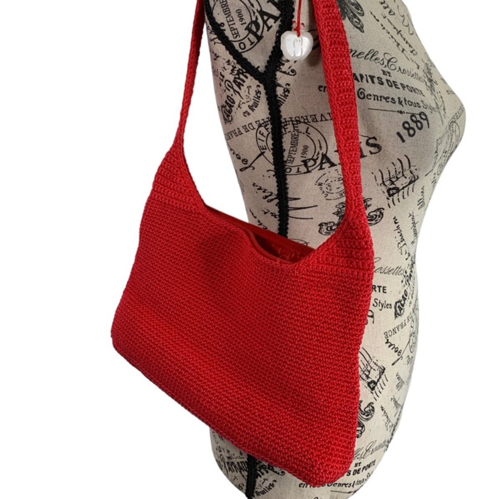 Knitted shoulder boho red purse